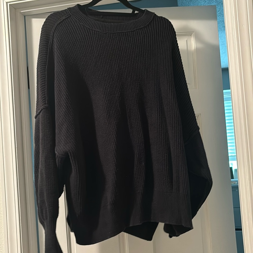 Aerie sweater